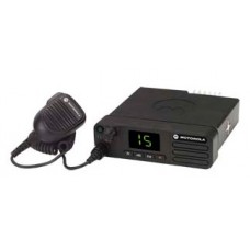 Цифровая автомобильная радиостанция MotoTRBO DM4401